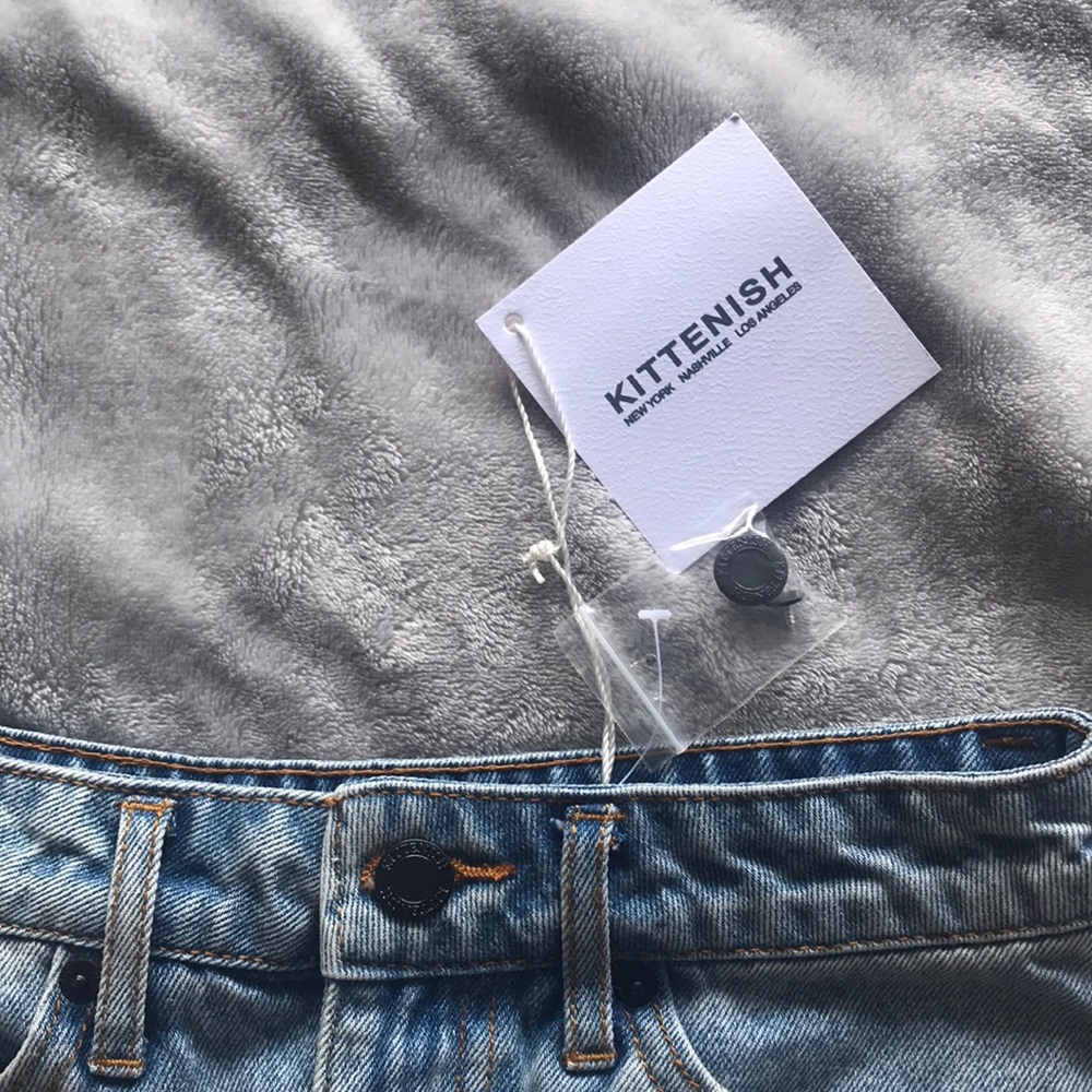 Kittenish Jean Skirt - Picture 2 of 3